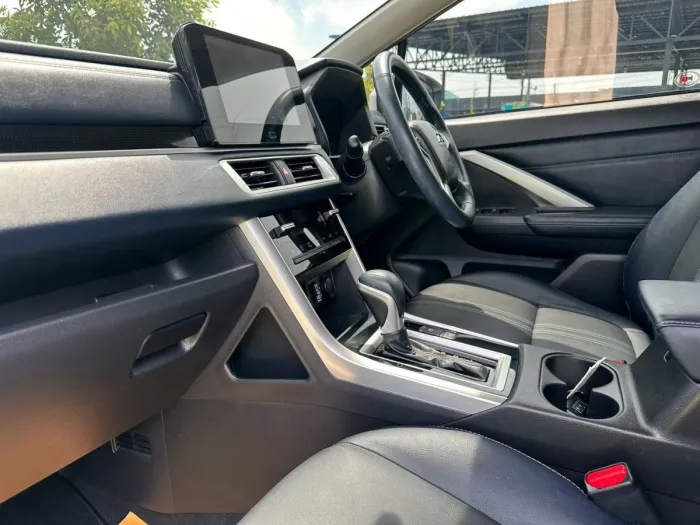 Mitsubishi New Xpander Cross 7 ที่นั่ง รถมือสองหาดใหญ่ รูปที่ 7