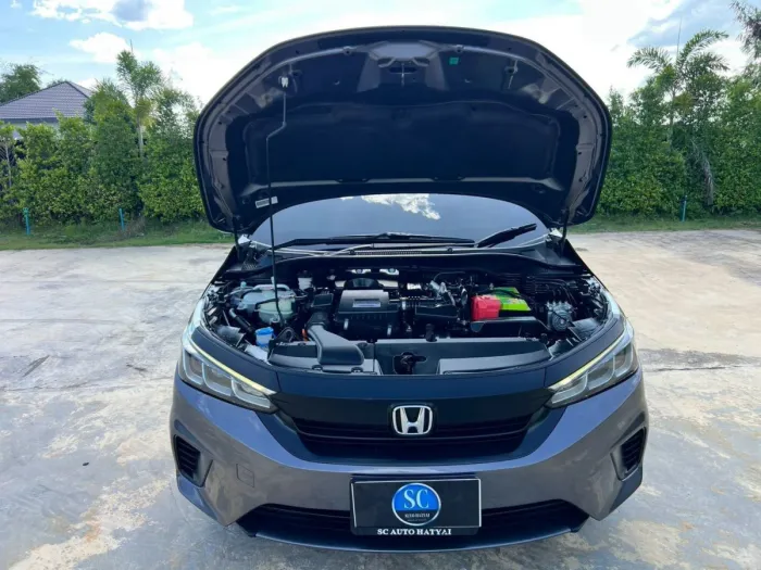 Front view of Honda City 1.0 Turbo SV year 2020 grey color used car in Hatyai รูปที่ 25