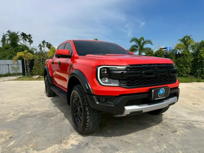 Front view of Ford Ranger Raptor 2.0 Bi-Turbo year 2023 red color used car in Hatyai รูปที่ 3