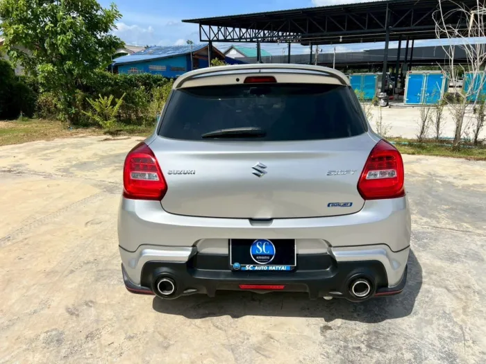 Front view of Suzuki Swift 1.2 GL CVT year 2019 silver color used car in Hatyai รูปที่ 4
