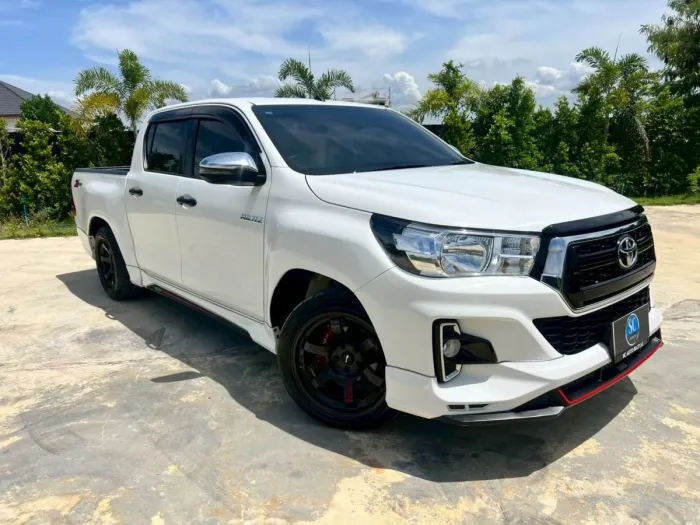 Front view of Toyota Hilux Revo Double Cab Z-Edition 2.4 J Plus year 2020 white color used car in Hatyai