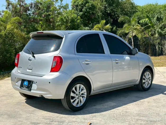 Front view of Nissan March 1.2 EL year 2022 silver color used car in Hatyai รูปที่ 4