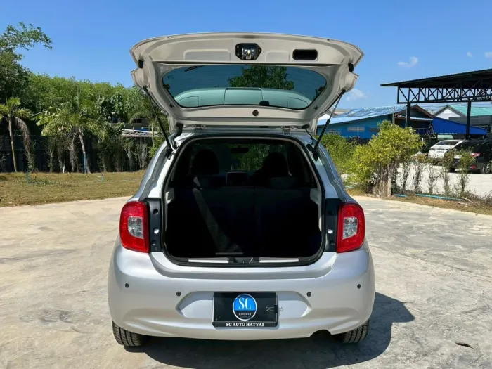 Front view of Nissan March 1.2 EL year 2022 silver color used car in Hatyai รูปที่ 7