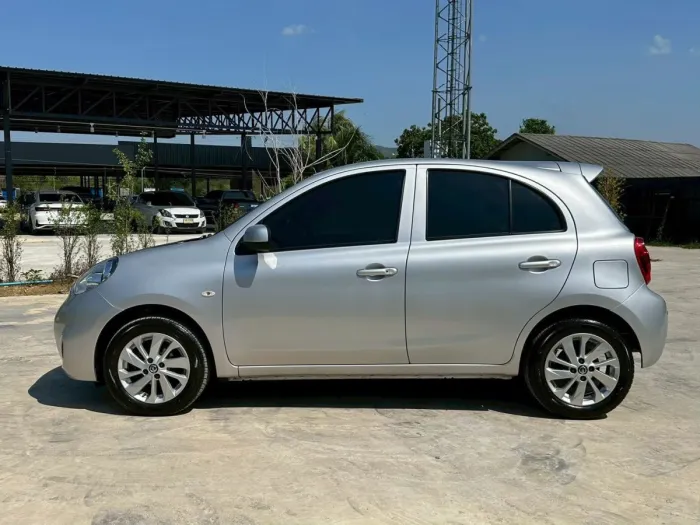 Front view of Nissan March 1.2 EL year 2022 silver color used car in Hatyai รูปที่ 8
