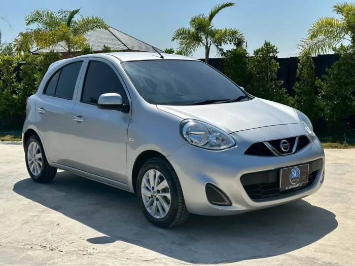 Front view of Nissan March 1.2 EL year 2022 silver color used car in Hatyai รูปที่ 3