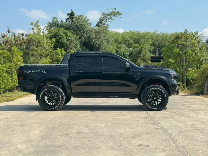 Front view of Ford Ranger Double Cab 2.0 Turbo Sport AT year 2024 black color used car in Hatyai รูปที่ 10