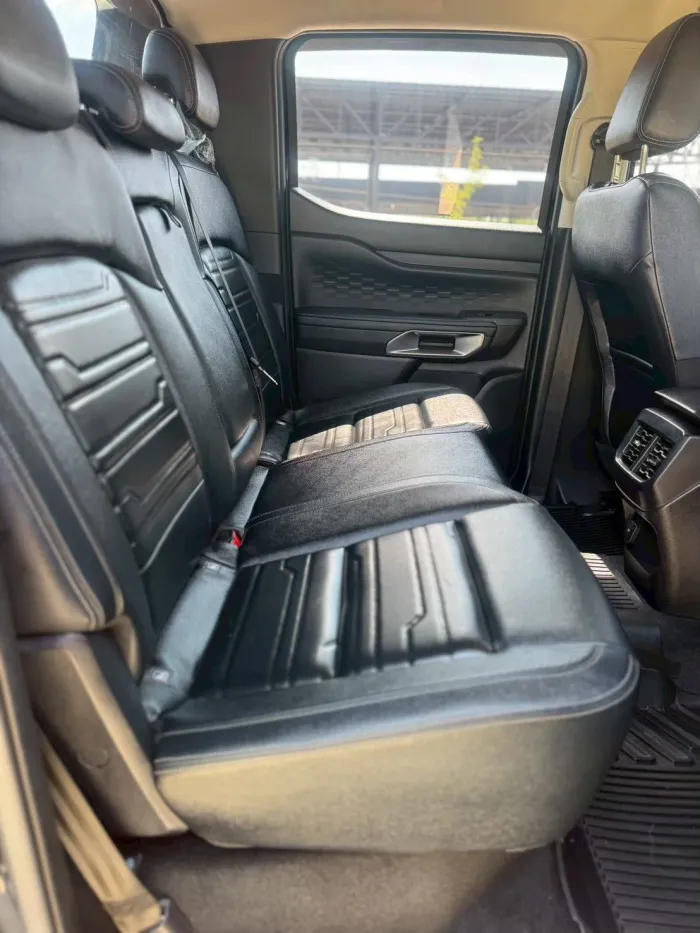 Front view of Ford Ranger Double Cab 2.0 Turbo Sport AT year 2024 black color used car in Hatyai รูปที่ 19