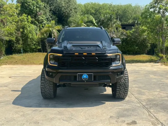 Front view of Ford Ranger Double Cab 2.0 Turbo Sport AT year 2024 black color used car in Hatyai รูปที่ 2