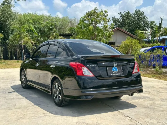 Front view of Nissan Almera 1.2 E Sportech year 2020 black color used car in Hatyai รูปที่ 13