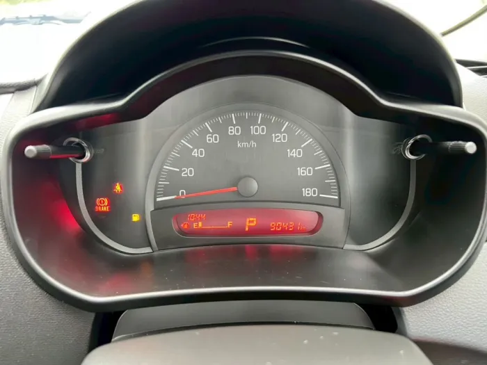 Front view of Suzuki Celerio 1.0 GL CVT year 2021 red color used car in Hatyai รูปที่ 9