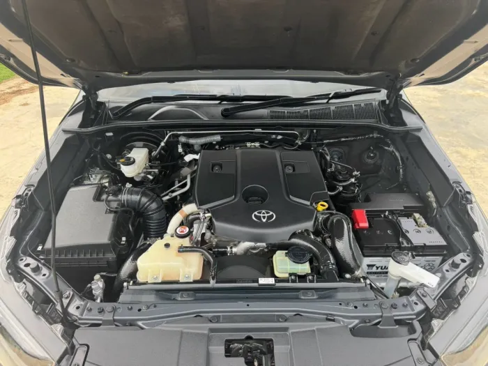 Front view of Toyota Hilux Revo Single Cab 2.4 Entry year 2023 grey color used car with cargo box in Hatyai รูปที่ 19